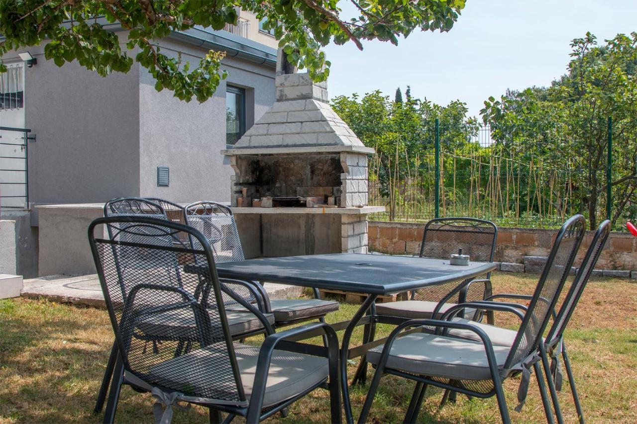 Apartman Olea Pula Zewnętrze zdjęcie